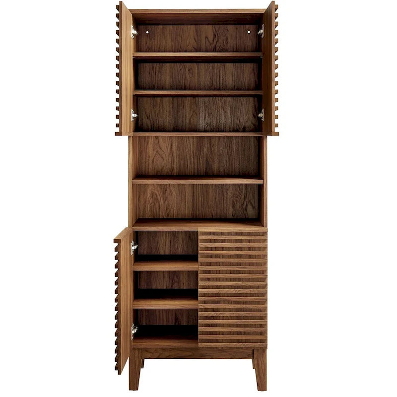 63 Zoll hoher Badezimmerschrank mit Soft-Close-Türen und verstellbaren Einlegeböden